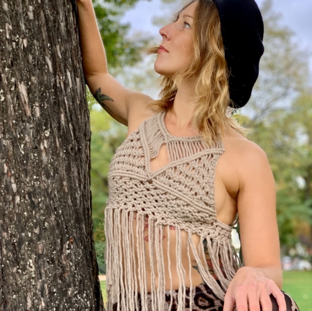 Sans‎ Souci Brown Halter Top Macrame Crochet NEW